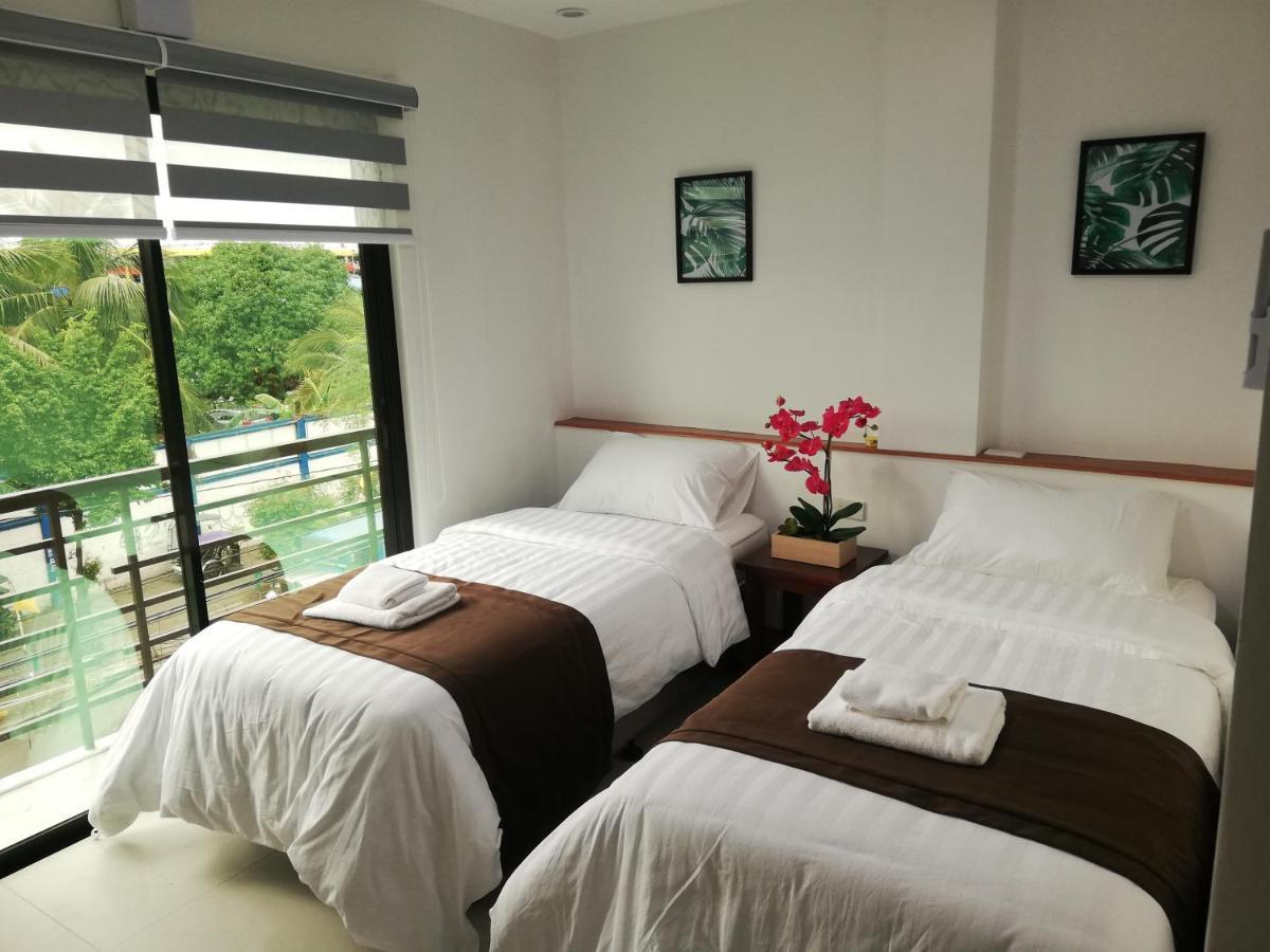 The Wharf Transient Hotel Batangas Værelse billede
